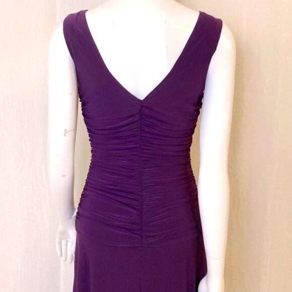 NW Long Gown Purple Eggplant with ruched bodice A-line skirt NWOT Size 4/6 - Picture 6 of 8